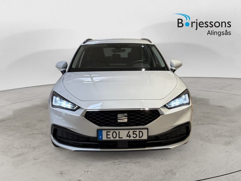 Bild 4 av SEAT Leon Sportstourer Style eTSI 150hk Värmare/Drag/Backkamera