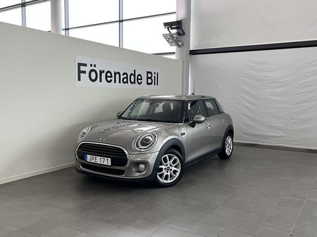 MINI Cooper 5dr Aut PDC Bak