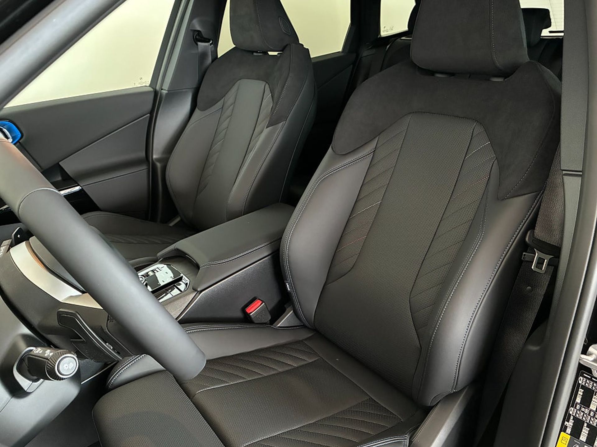 BMW X3 30e xDrive 2026, bild 6/10