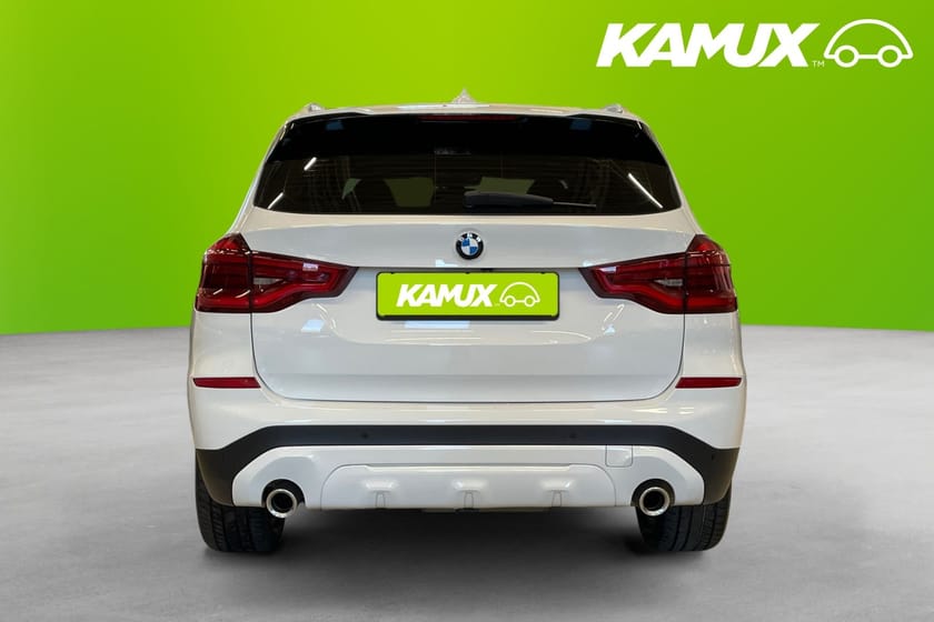 Bild 5 av BMW X3 xDrive20d HuD B-kamera D-värm Navi Drag 190hk