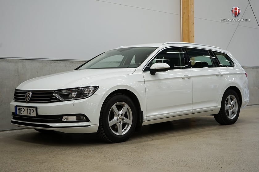 Bild 3 av Volkswagen Passat Sportscombi 1.5 TSI Active Info Drag Kamera Carplay