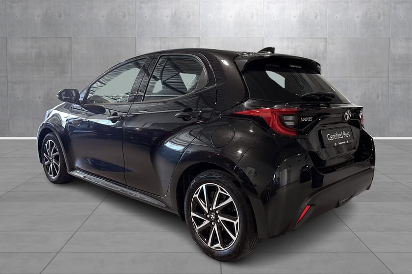 Bilde 3 av Toyota Yaris Hybrid / Active Tech / Velholdt /