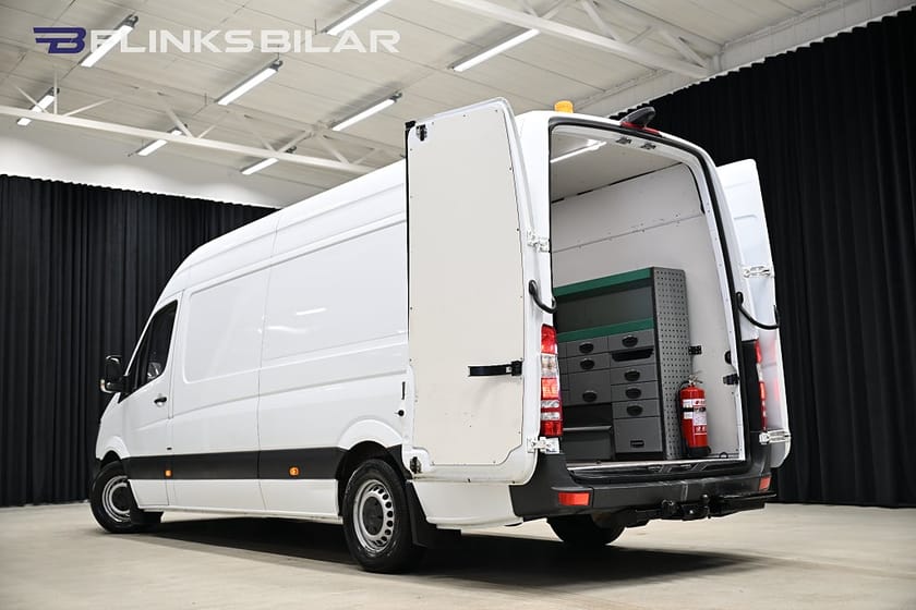 Bild 5 av Mercedes-Benz Sprinter 316 BlueTEC Skåpbil 7G 163HK Långskåp|Automat|Inredd|Xenon|Moms|SeUtr!