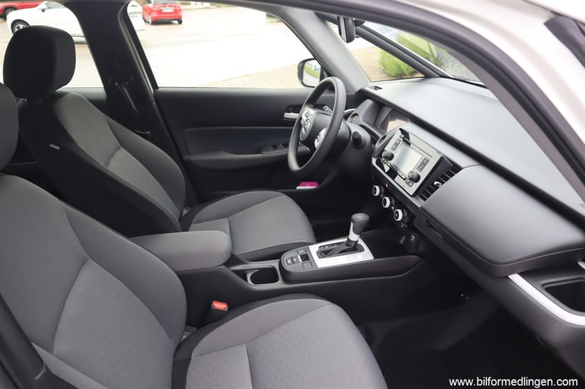 Bild 4 av Honda Jazz e:HEV 1.5 i-MMD Hybrid Adaptiv farthållare Svensksåld