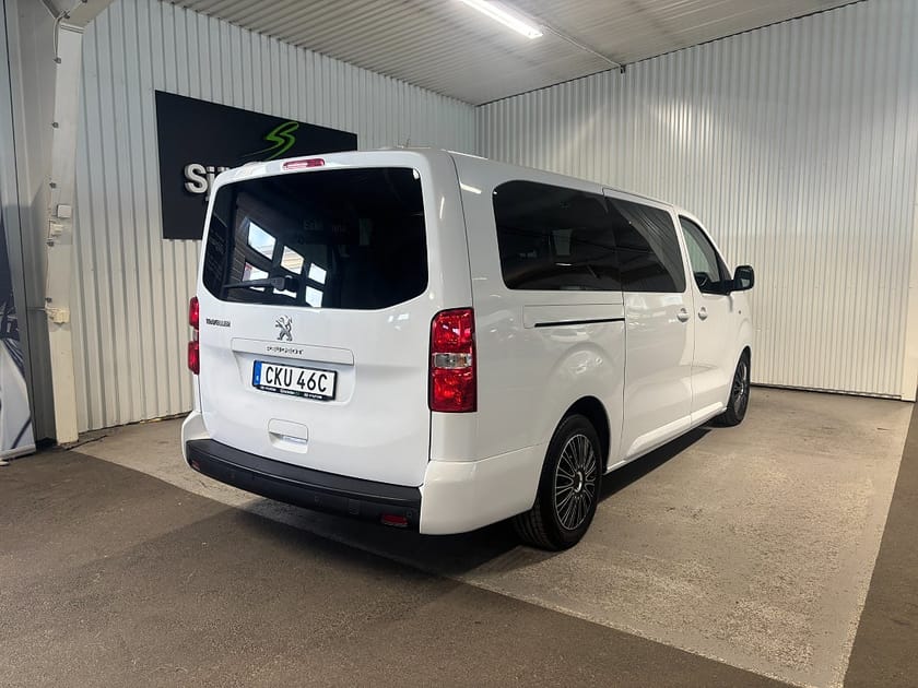 Bild 4 av Peugeot Traveller 2.0 BlueHDi EAT 9sits/Carplay/Parkeringssensorer bak