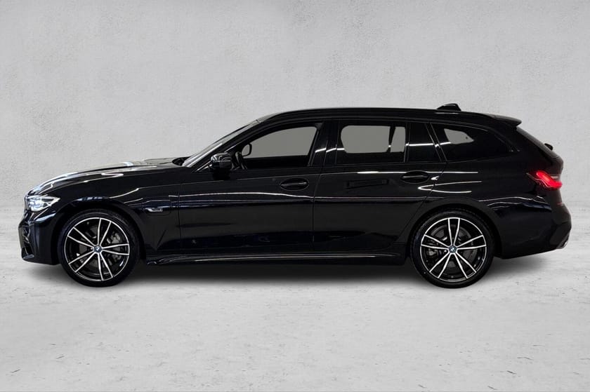 Bilde 3 av BMW 330e xDrive Touring