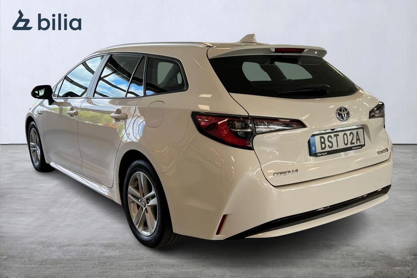 Bild 2 av Toyota Corolla Touring Sports Hybrid 1,8 Active Garanti Tom. 2030