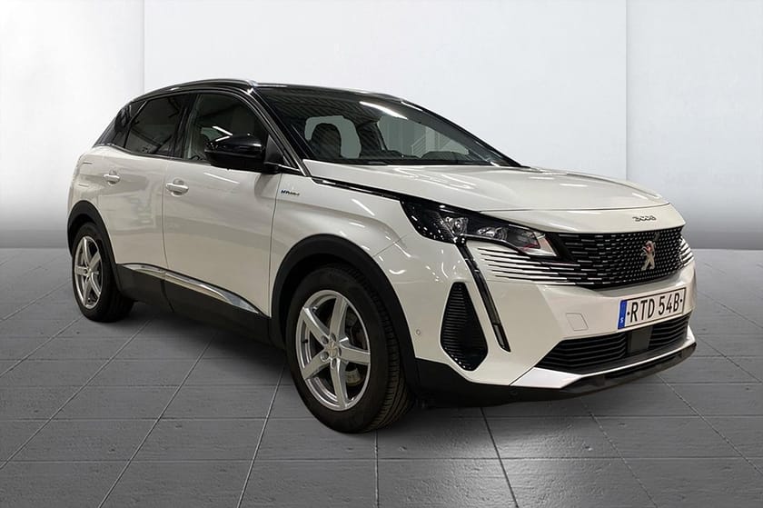 Bild 3 av Peugeot 3008 HYBRID4 300 GT Delläder Cockpit Kamera 300hk