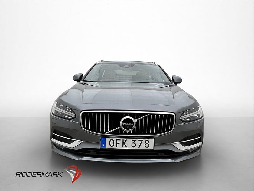 Bild 2 av Volvo V90 D5 AWD Inscription Pano B&W 360° HuD D-värm Drag
