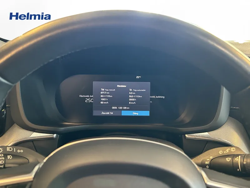 Bild 8 av 13 – Volvo XC60 Recharge T8 II R-Design