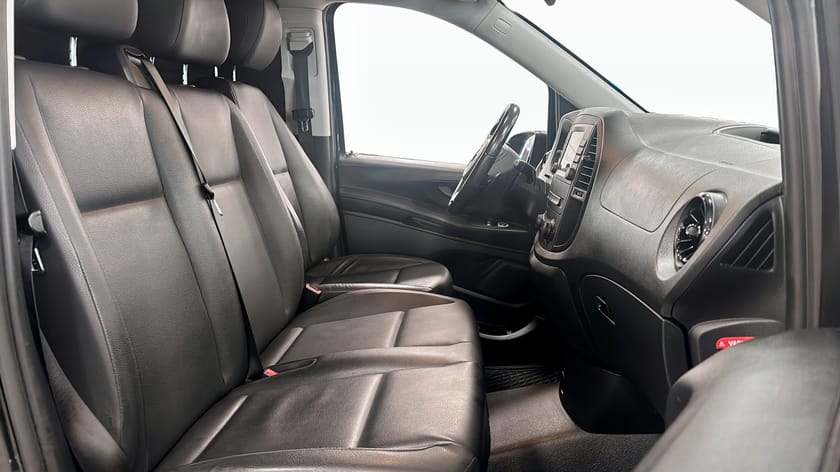 Bild 3 av Mercedes-Benz eVito Tourer 129 3.5t PRO EX. LÅNG
