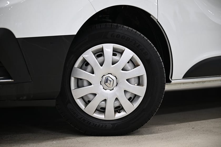 Bild 5 av Renault Trafic Skåpbil dCi 150HK L2 Automat|LED|V-Inredd|Drag|EnÄgare|Leasbar