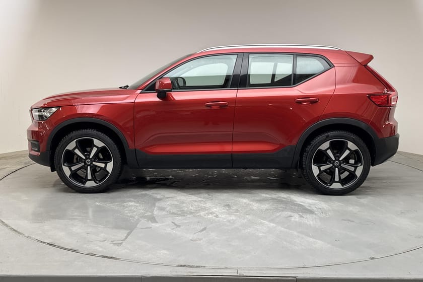 Bild 2 av Volvo XC40 T3 2WD (156hk) Advanced Teknikpaket