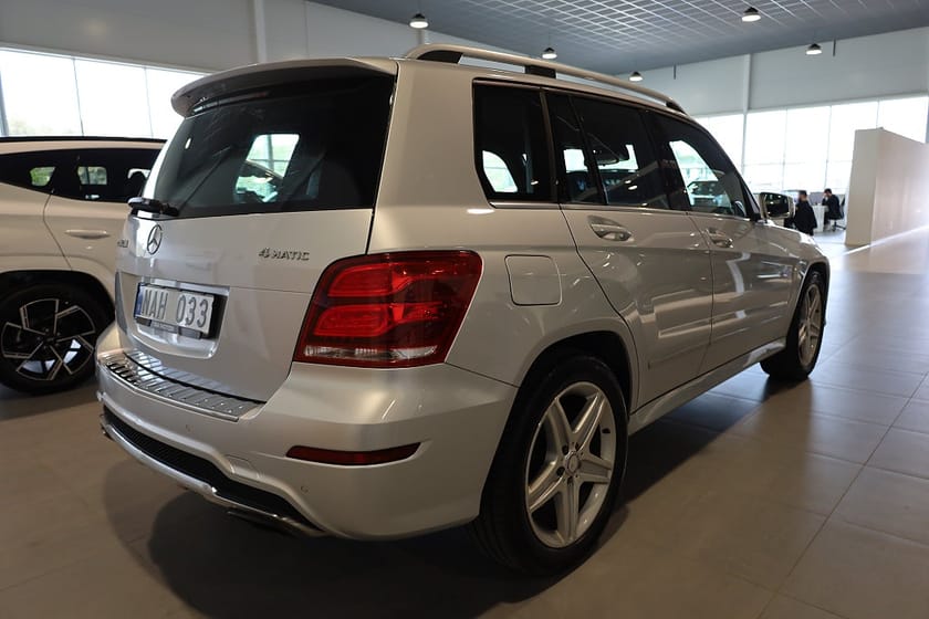 Bild 5 av Mercedes-Benz GLK 220 CDI 4MATIC 7G-Tronic Plus AMG Line Drag Navi