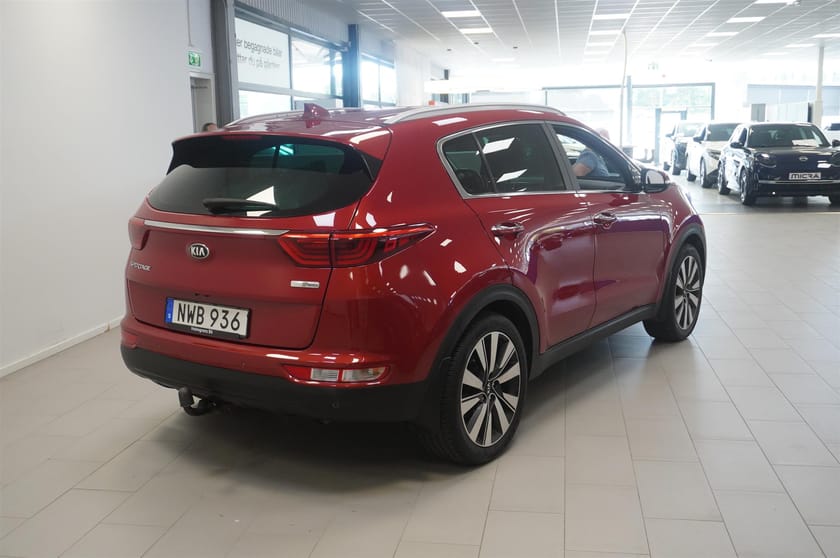 Bild 3 av Kia Sportage 1.7 CRDi Uefa Edition Plus Advance 115 hk Drag