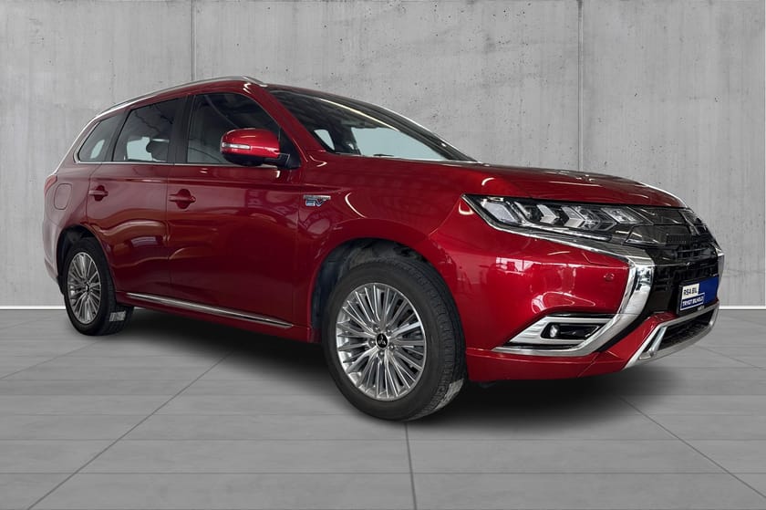 Bilde 5 av Mitsubishi Outlander PHEV Instyl AWD Hengerfeste Skinn 360+++