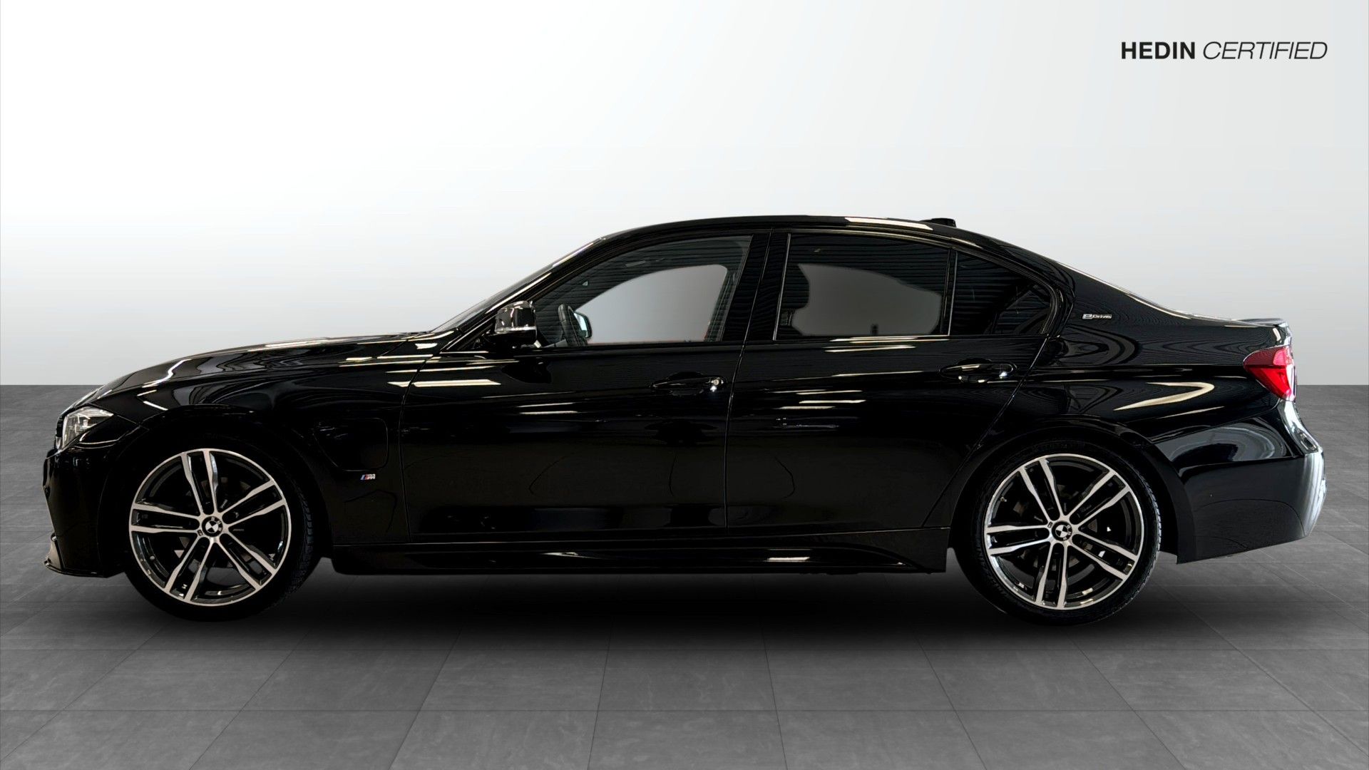 BMW 330 e IPERFORMANCE 2018, kuva 6/10
