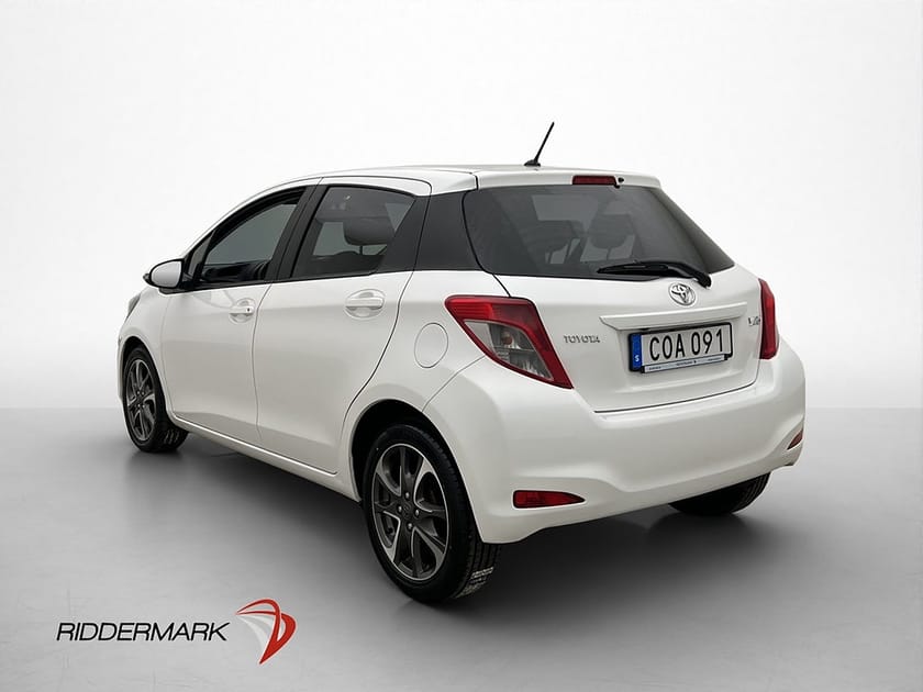 Bild 5 av Toyota Yaris 1.33 Edition 50 Kamera Bluetooth Två-Brukare