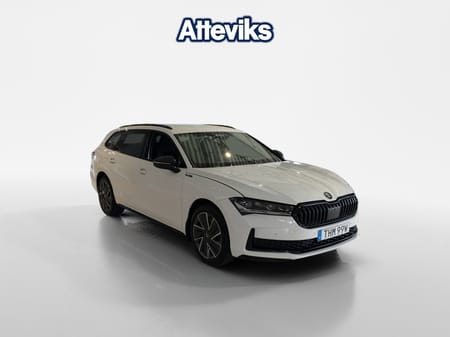 Škoda Superb iV Kombi SPORTLINE 1,5 TSI 204 HK 6 VXL DSG
