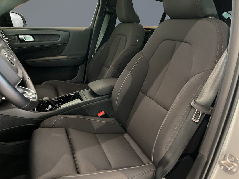 Bild 4 av Volvo C40 Recharge Extended Range Ultimate//Drag//360-Kamera//
