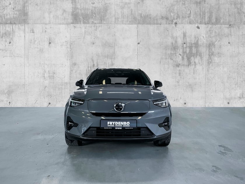 Bilde 2 av Volvo XC40 Recharge Twin motor Ultimate KROK|PANO|360|H&K|TONEDE