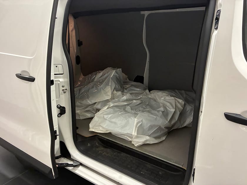 Bild 5 av Peugeot Expert Utökad Last L3 PRO+ 120 hk AUT LEASEBAR