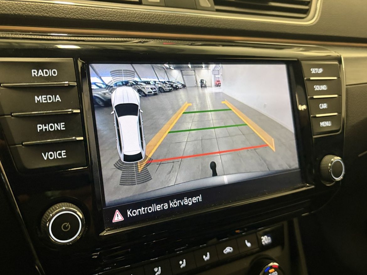 Škoda Škoda Superb Kombi — bild 18