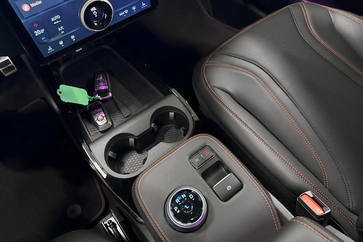 picture of a car