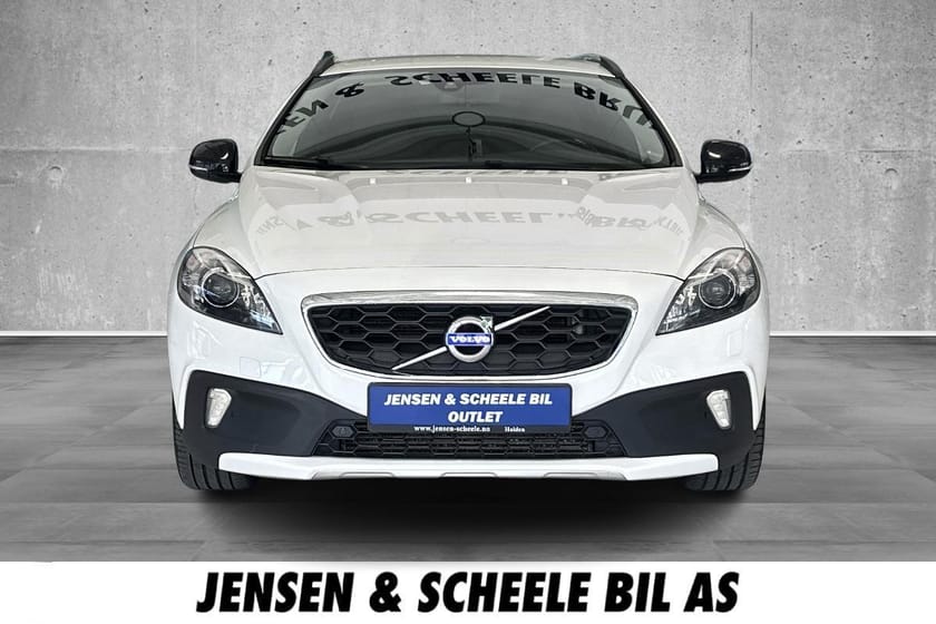 Bilde 3 av Volvo V40 Cross Country D2 Momentum. Bluetooth, P-varmer, VOC, Cruise, Navi