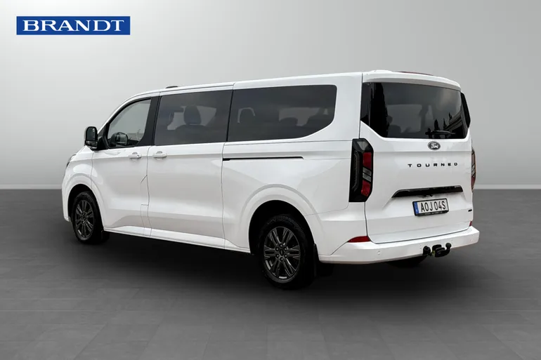 Ford Tourneo Custom 320