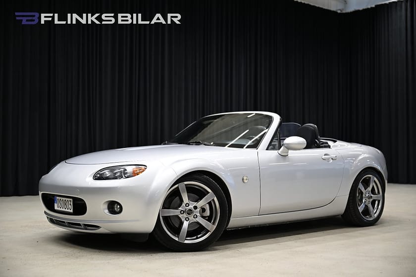 Bild 2 av Mazda MX-5 Roadster Coupe 2.0 MZR 160HK Sport|Roadster-Coupé|AppleCarplay|Sv-Såld