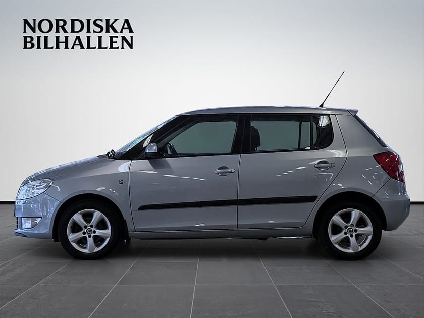 Bild 4 av Škoda Fabia Skoda 1.6 TDI Elegance AUX P-sensorer