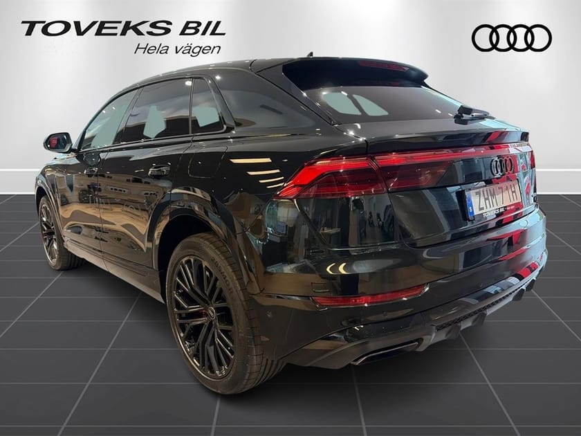 Bild 4 av Audi Q8 60 TFSI e quattro SUV 490 HK SELECTION