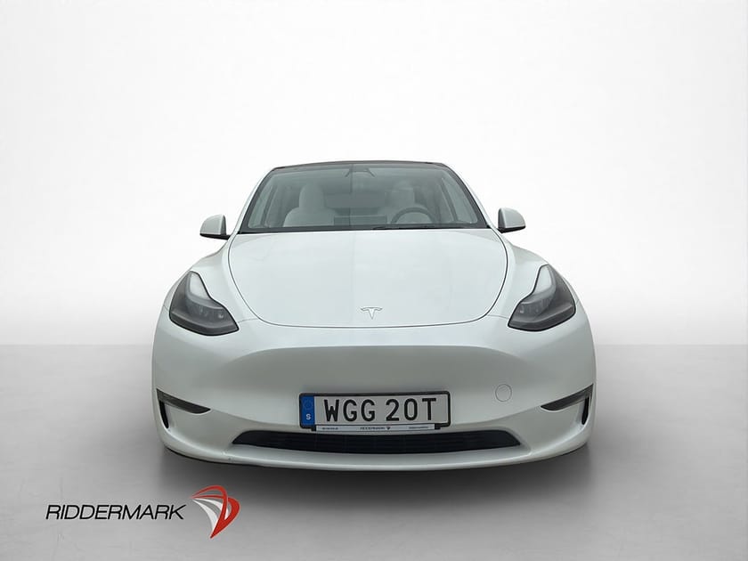 Bild 3 av Tesla Model Y Long Range AWD Dragkrok Svensksåld Autopilot