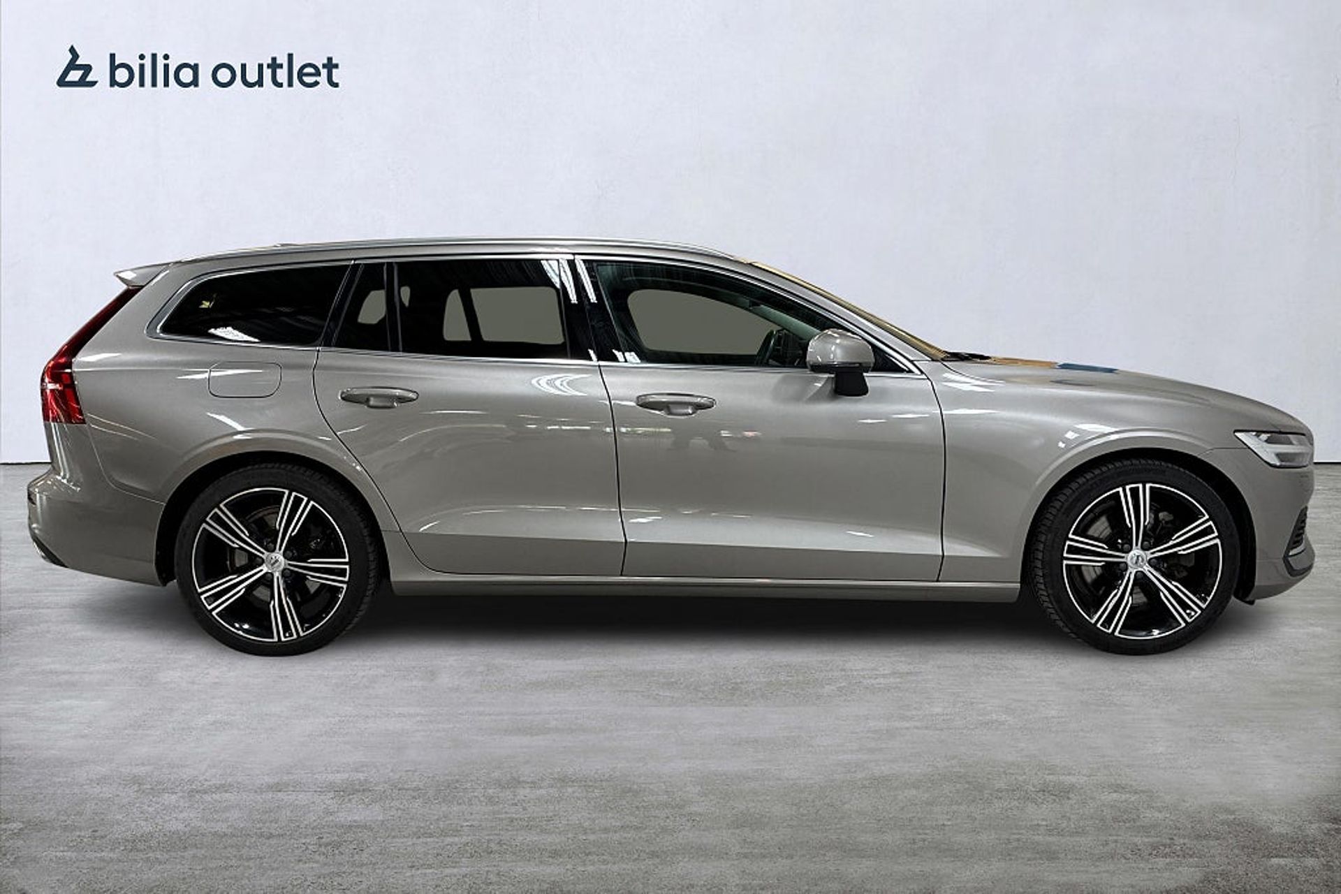 Volvo V60 Recharge T8 Inscription 390hk 2022, bild 5/34