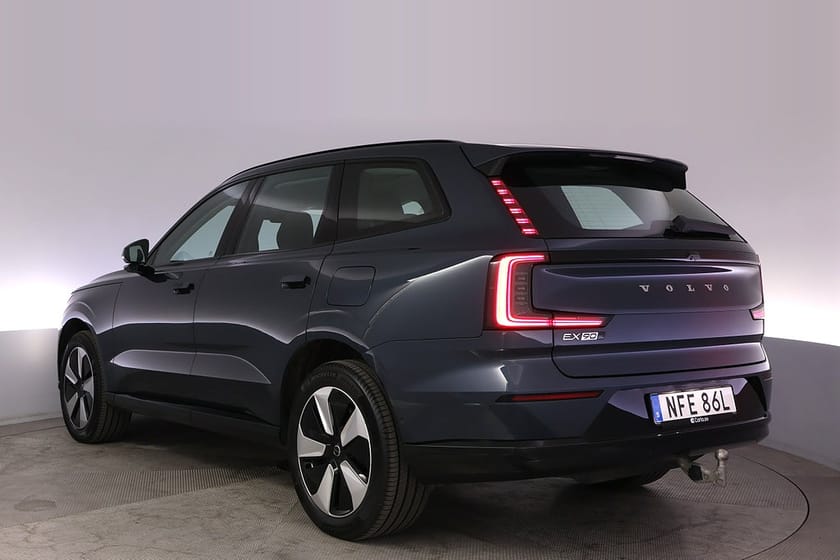 Bild 4 av Volvo EX90 Twin Motor 6-Seater Plus 6-Sits Drag Bose Pano HuD Kamera