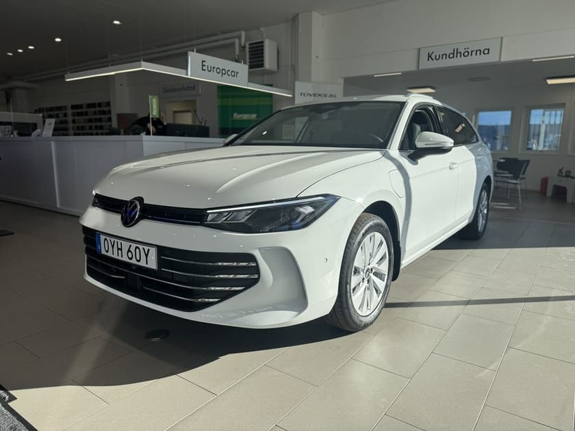 Bild 2 av Volkswagen Passat Variant eHybrid 1.5 204hk Business|Drag|Värmare