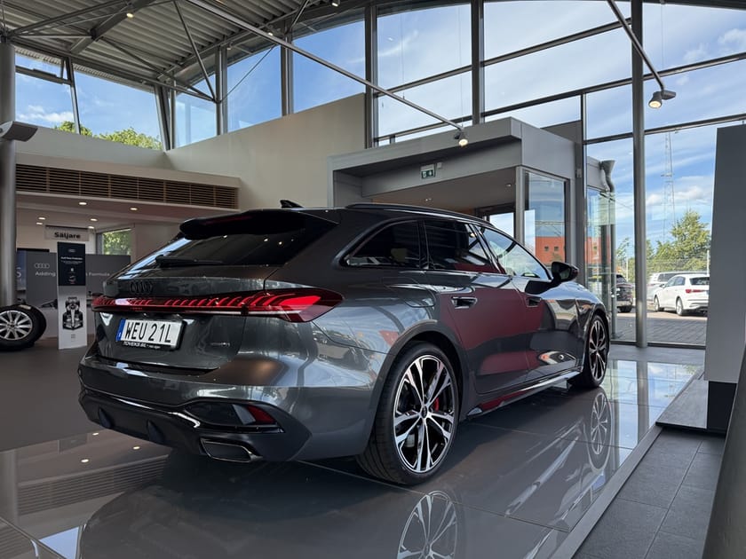 Bild 5 av Audi A5 Avant e-hybrid quattro 270 kW / 367 HK S line S tronic