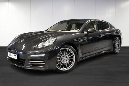 Porsche Panamera 4