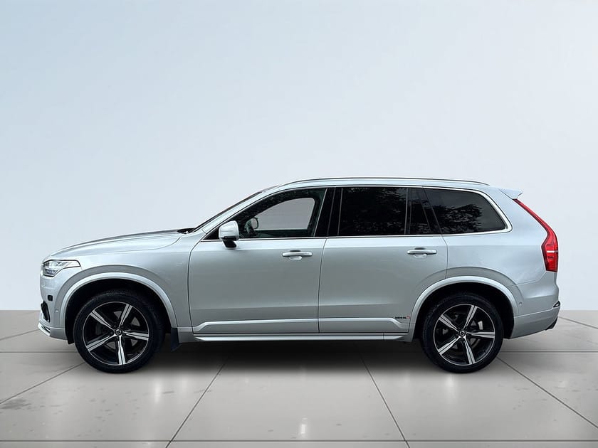 Bild 4 av Volvo XC90 7-seater T6 AWD R-Design 360/Drag/mok/skinn/Elstol/Navi