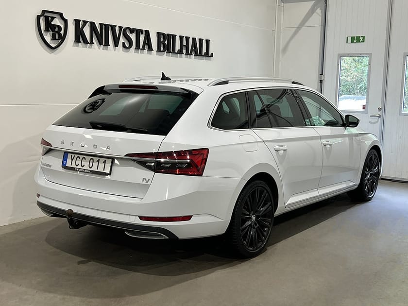 Bild 4 av Škoda Superb iV Kombi Skoda 1.4 TSI DSG L&K Moms Canton Värmare Drag 218hk