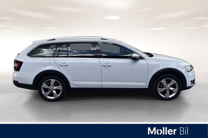 Bilde 4 av Škoda Octavia Scout Oct3fl stv sco d150 dsg4x4kamp