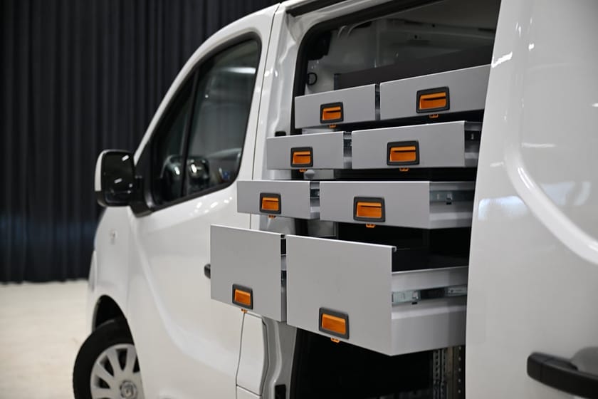 Bild 3 av Renault Trafic Skåpbil 145HK L2 Automat|ServicebilDubbeldörr|V-Inredd|Leasbar