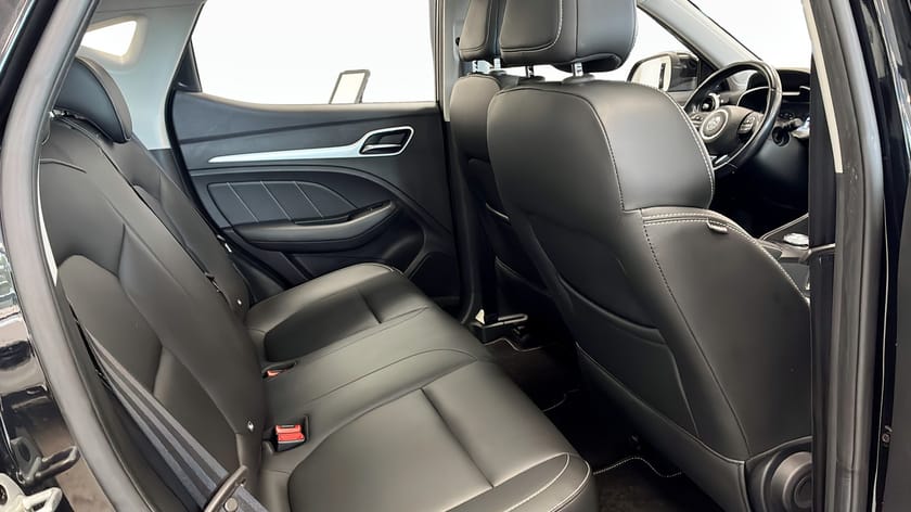 Bild 5 av MG ZS EV LUXURY 45KWH - 15 000kr att ladda för.