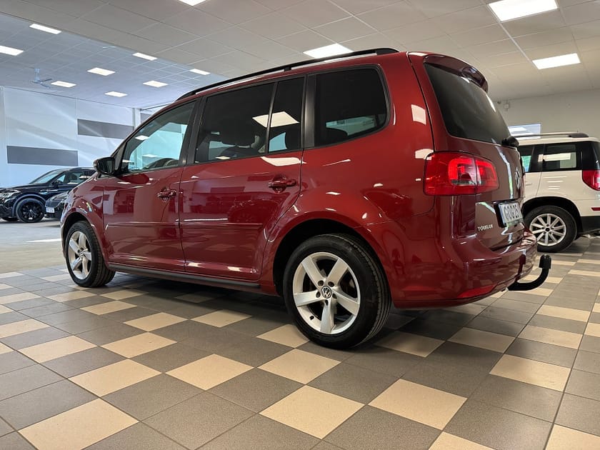 Bild 5 av Volkswagen Touran 7-seater 2.0 TDI Masters Automat B-kamera Drag 140 Hk