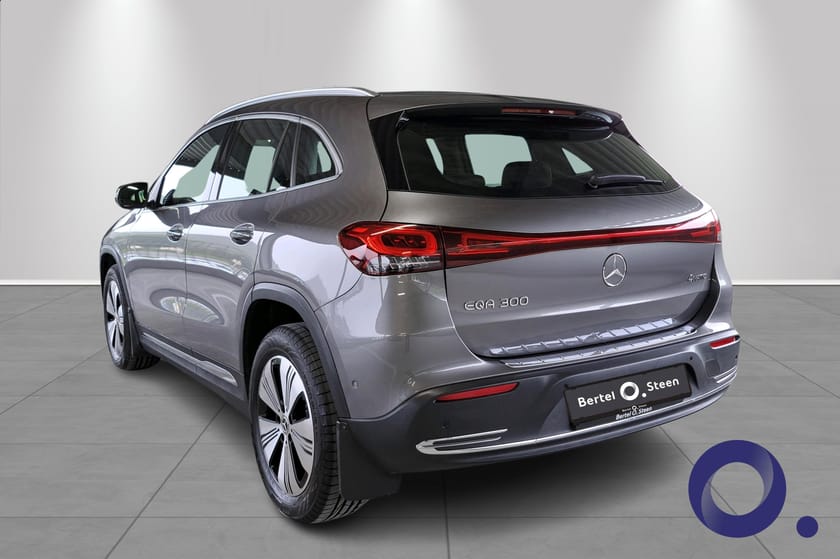 Bilde 4 av Mercedes-Benz EQA 300 4MATIC