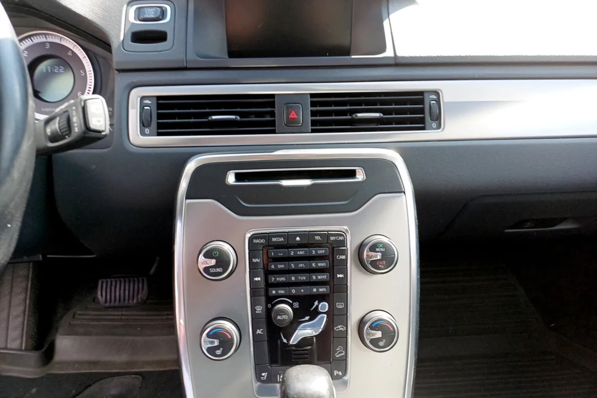 Volvo XC70
