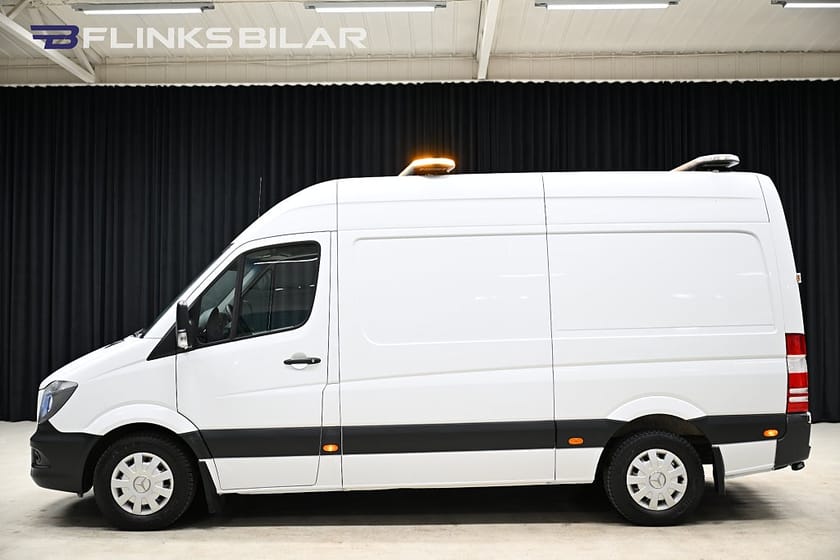 Bild 3 av Mercedes-Benz Sprinter 316 BlueTEC Skåpbil Automat|Inredning|Xenon|Drag|Värmare|Backkamera