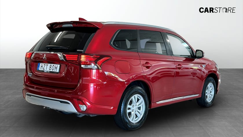 Bild 2 av Mitsubishi Outlander PHEV Fleet Edition 224Hk / Kamera / Drag