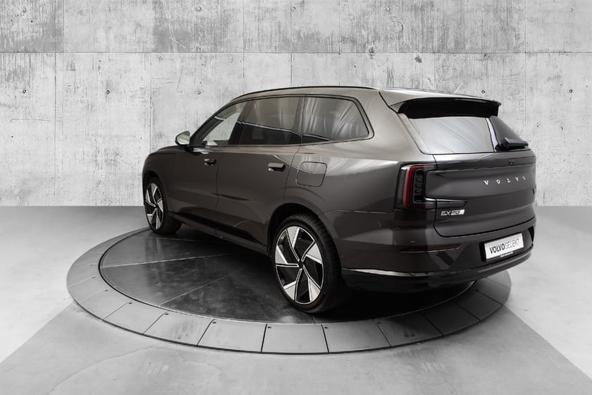 Bilde 5 av Volvo EX90 Twin Motor Performance Ultra B&W/Luft/22"/HUD/360/Pilot